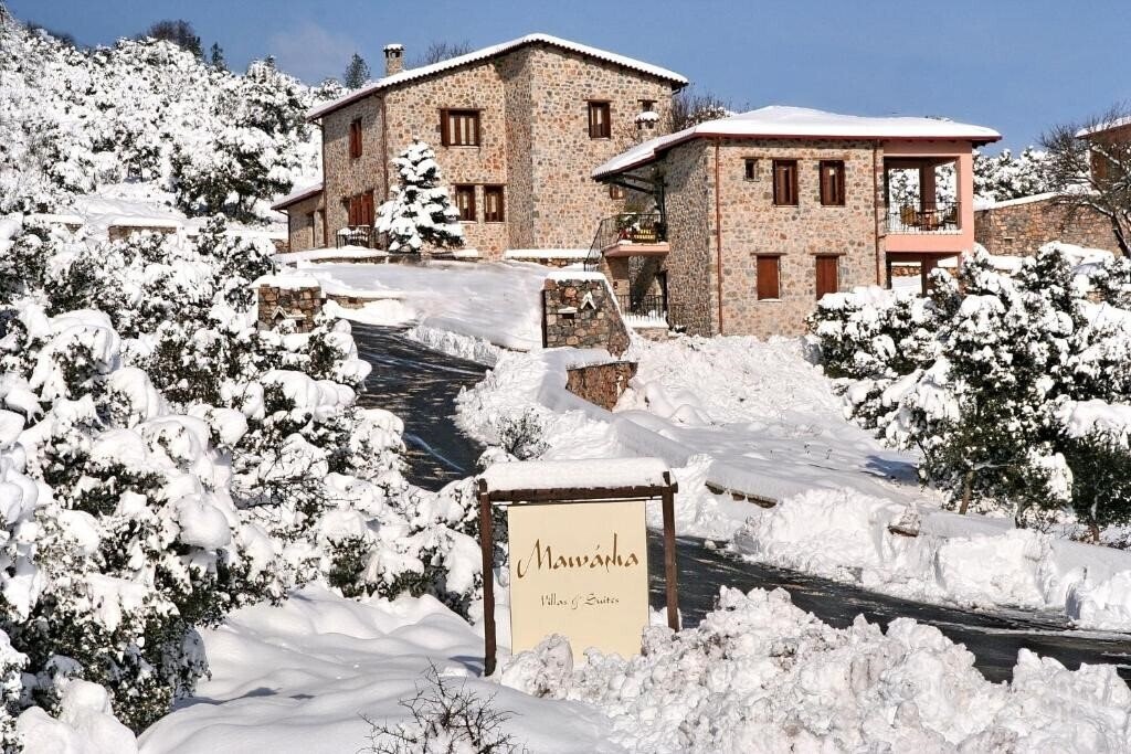 Готель Menalia Villas & Suites 3*