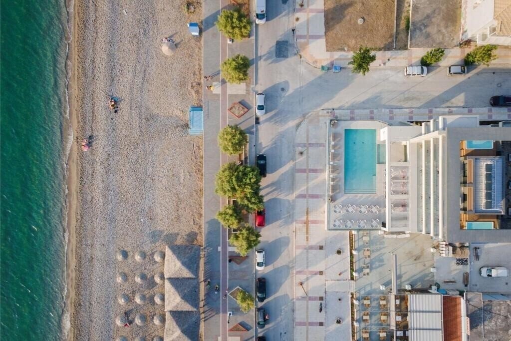 Отель Avant Blue Boutique Hotel 4*
