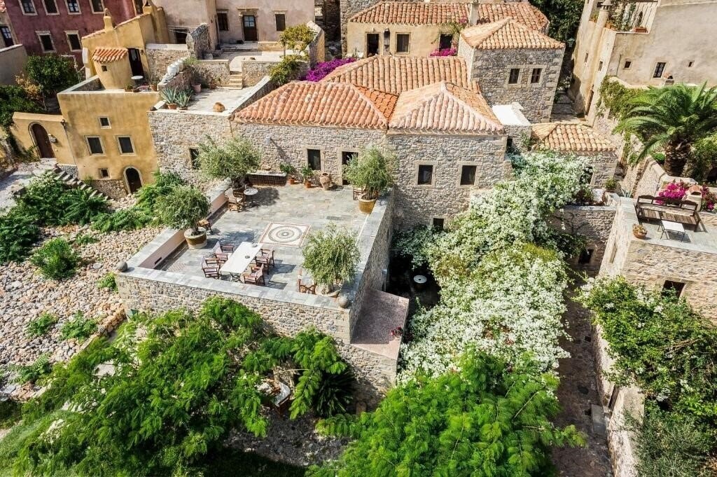 Отель Ardamis Traditional 4*