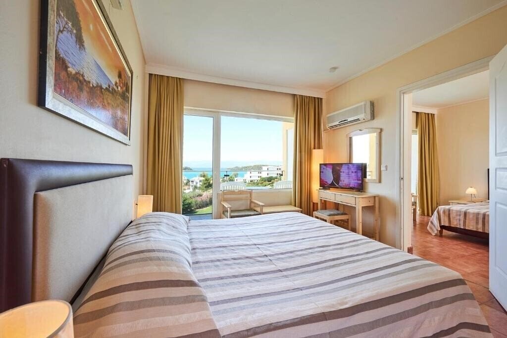 Фото Nautica Bay Hotel 3*