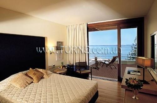 Фотографія Amphytrion Hotel 4*