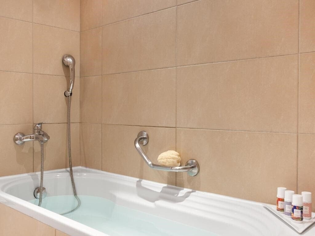 Фотография Grecotel Filoxenia 4*