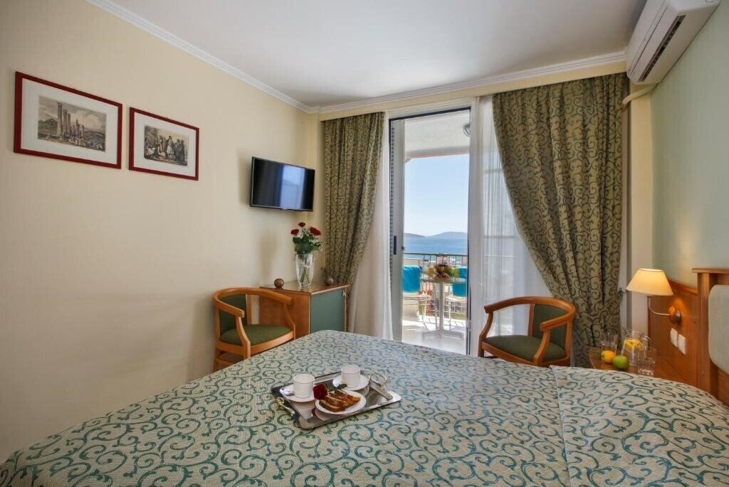 Готель Tolon Holidays Hotel 4*