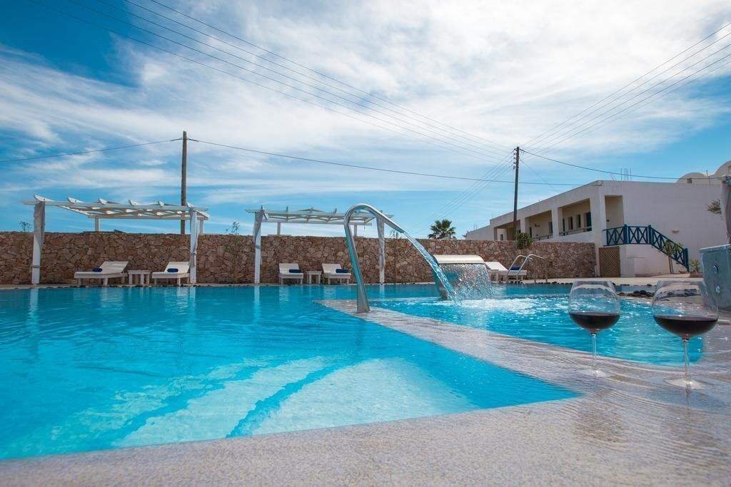 Фотографія Odysseas Hotel 2*