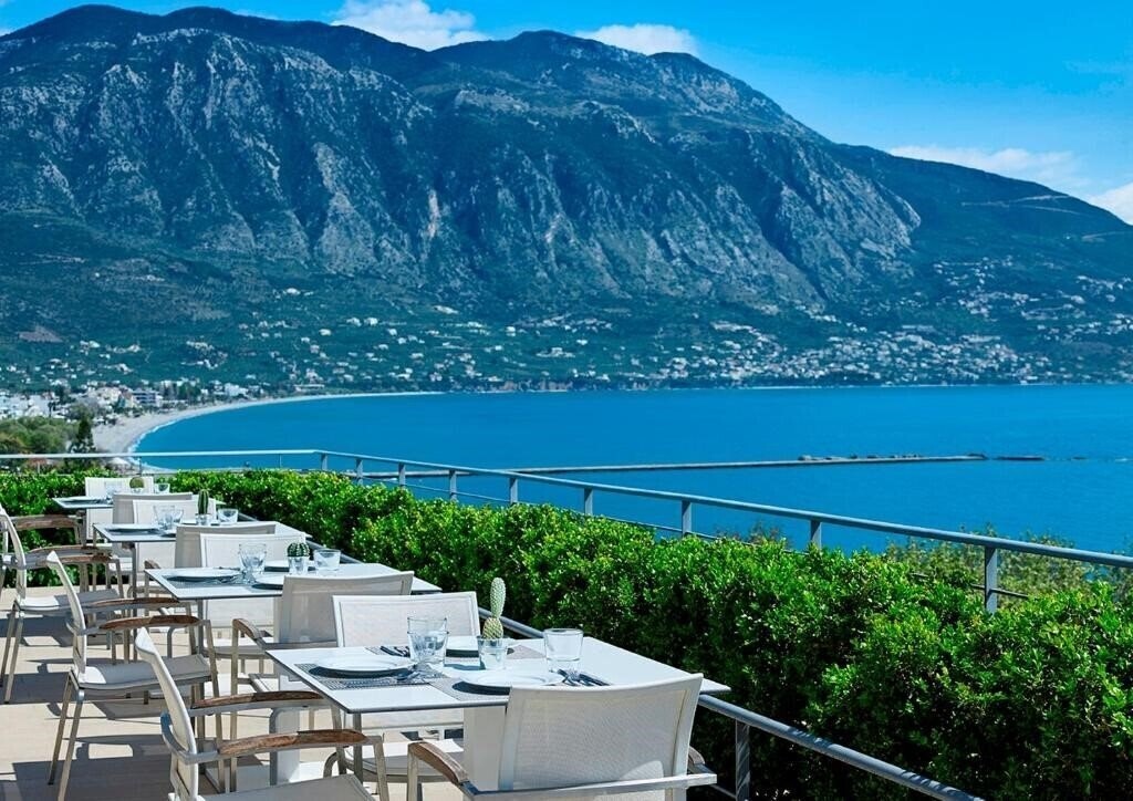 Фото Pharae Palace 4*