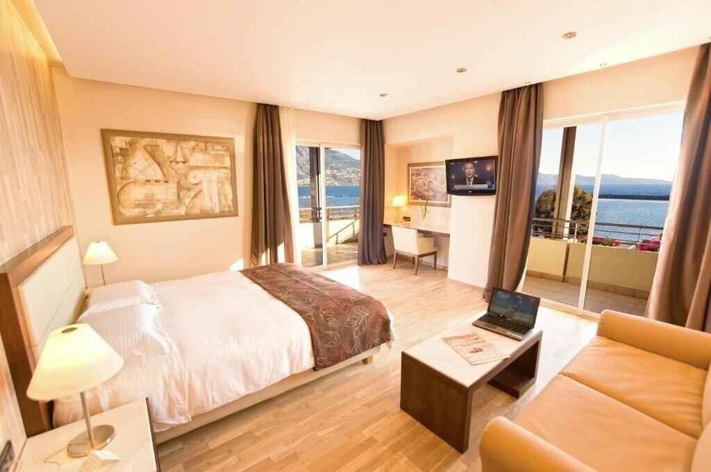 Картинка Pharae Palace 4*