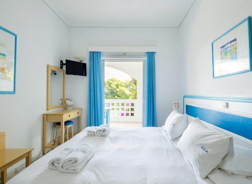 Фотографія Daphne's Club Hotel Apartments 3*