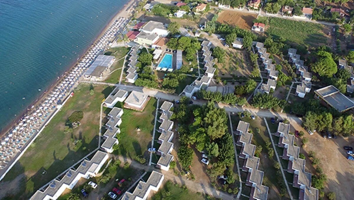 Готель Ionian Beach Bungalows Resort Hotel 4*