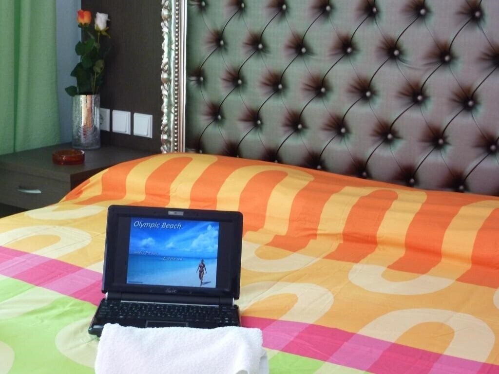 Фотографія White Rose Hotel 3*