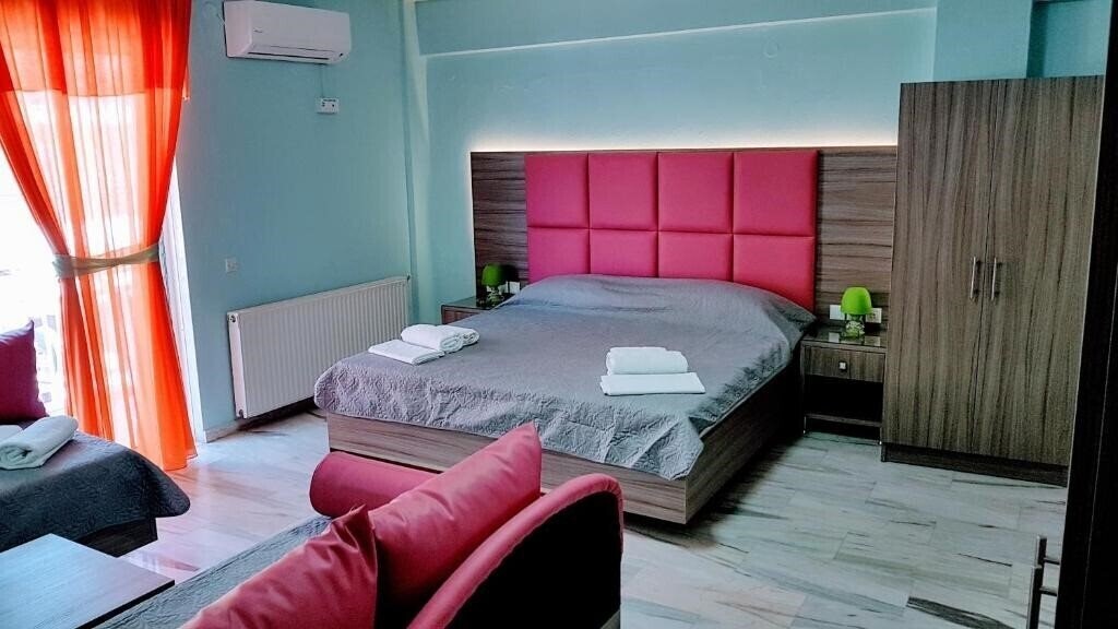 Изображение White Rose Hotel 3*