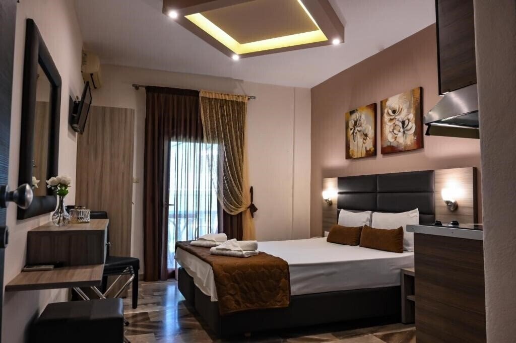 Отель Kostas Hotel 2*