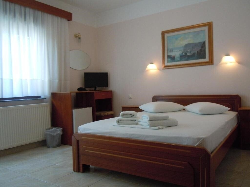 Отель Tropicana 3*