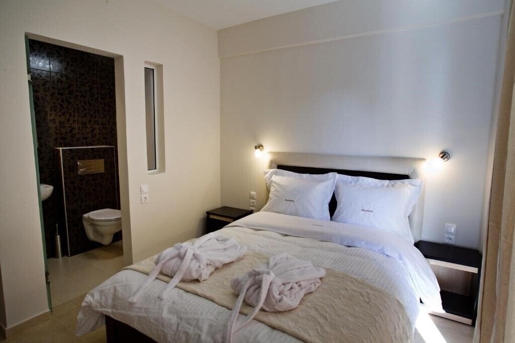 Фотографія RG Status Hotel 2*