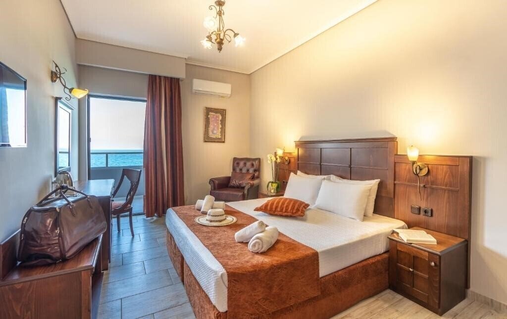 Картинка Paralia Beach Boutique Hotel 3*