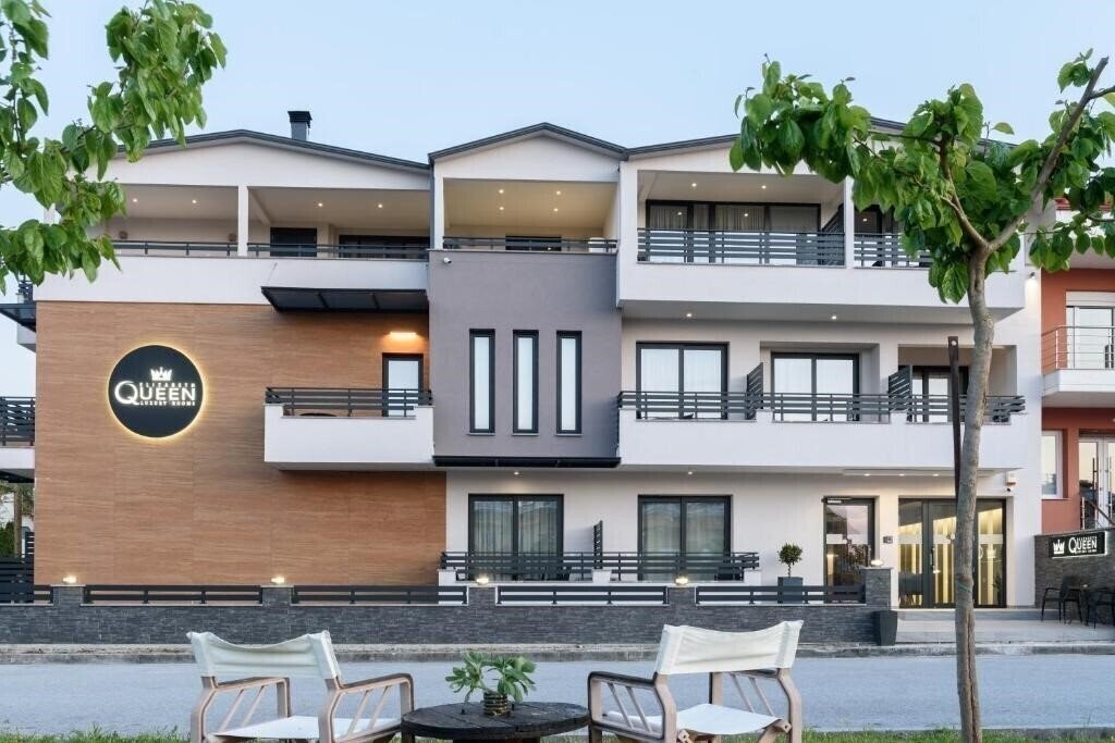 Готель Elizabeth Queen Luxuxy Rooms 3*