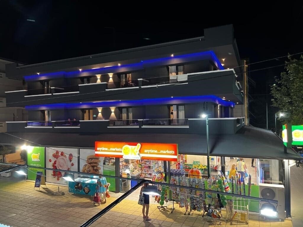 Отель Blue Sea Boutique Apartments 3*