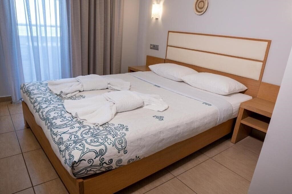 Фотографія Epavlis Eleftheriadi Hotel 4*
