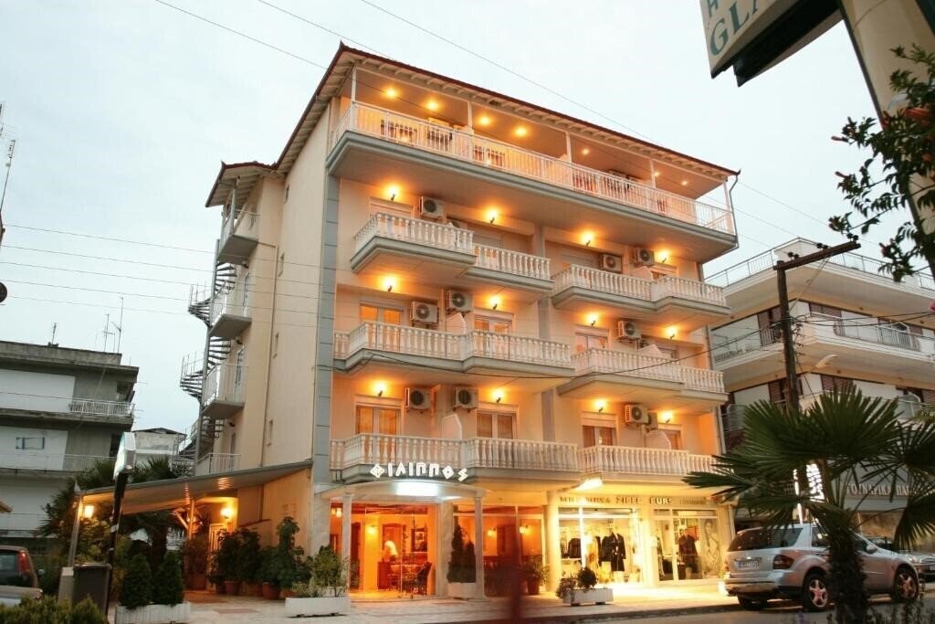 Отель Philippos Hotel 2*