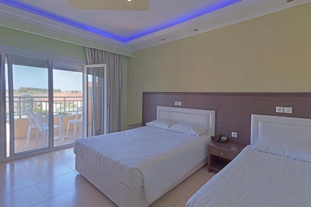 Фото Grand Platon 4*