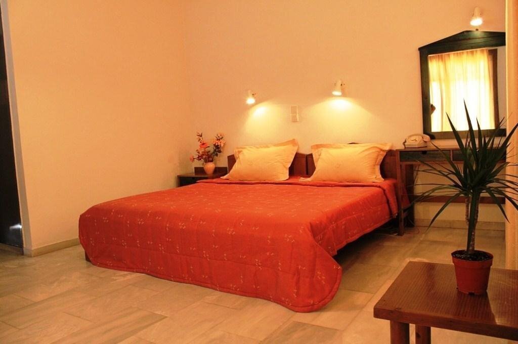 Готель Calypso Hotel Apatrments 1*