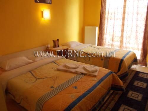 Отель Colors Hotel 2*