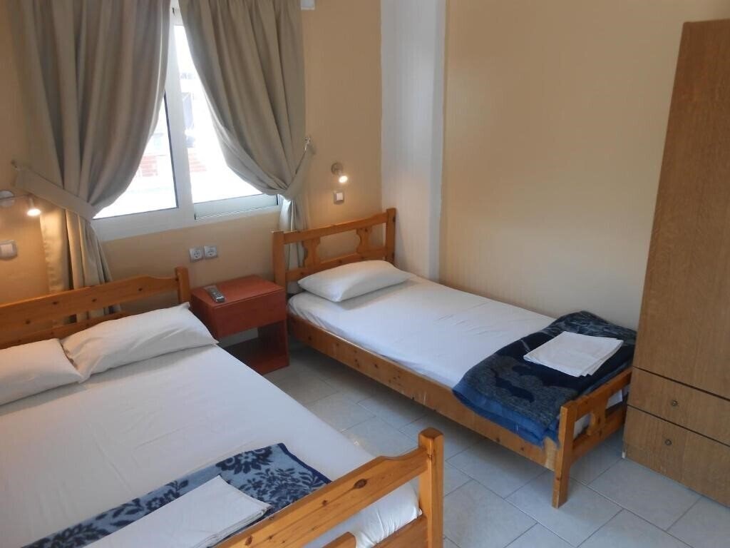 Отель Germany Apartments 2*