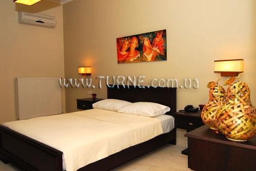 Готель Central Hotel 3*