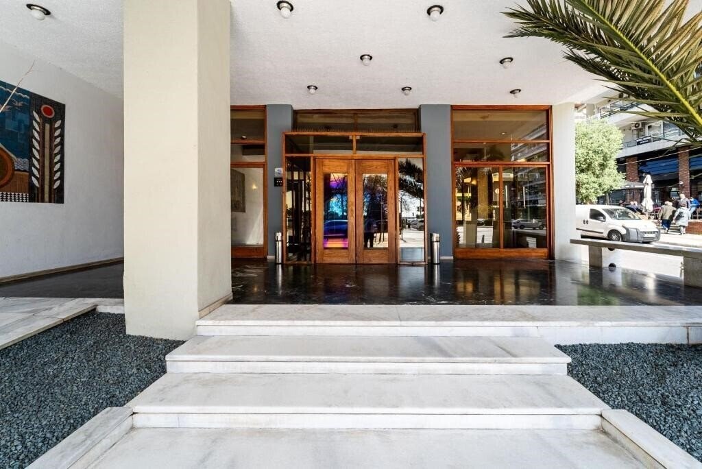 Фото Oceanis Hotel (Kavala) 3*