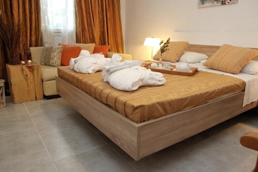 Фото Iris Villa Pieria 4*