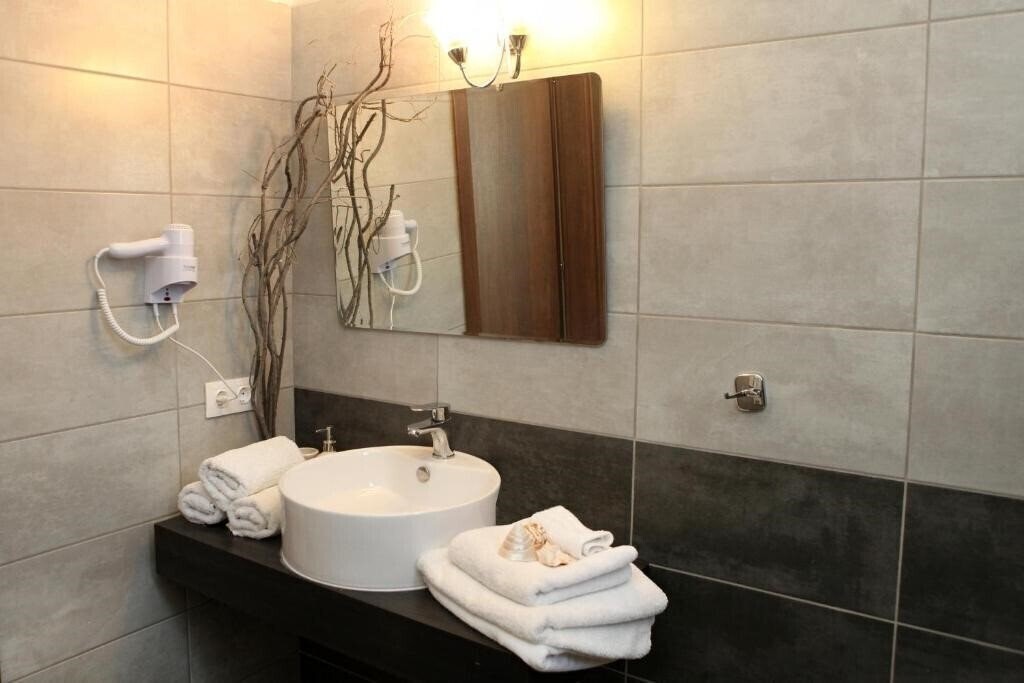 Фотографія Iris Villa Pieria 4*