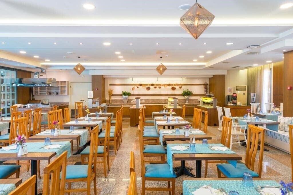 Картинка Mediterranean Resort 4*