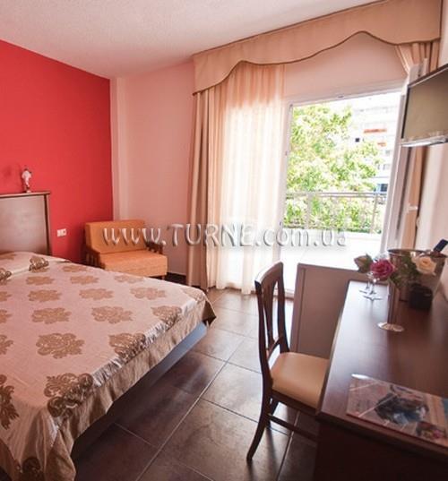 Готель Sun Beach Hotel 3*