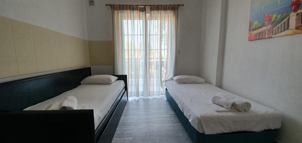 Фотографія Olympion Melathron 4*