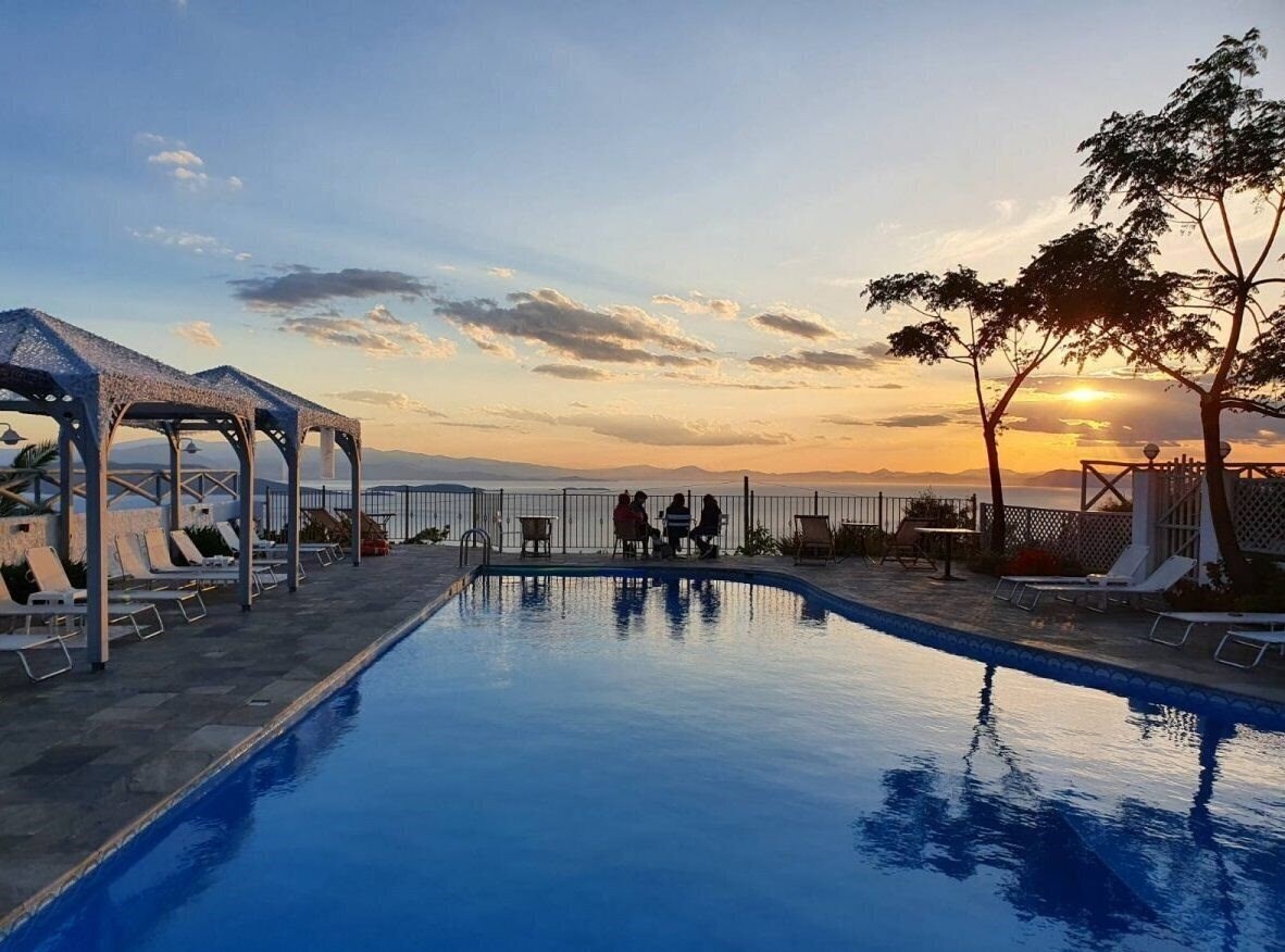 Фото Lagou Raxi Country Hotel 3*
