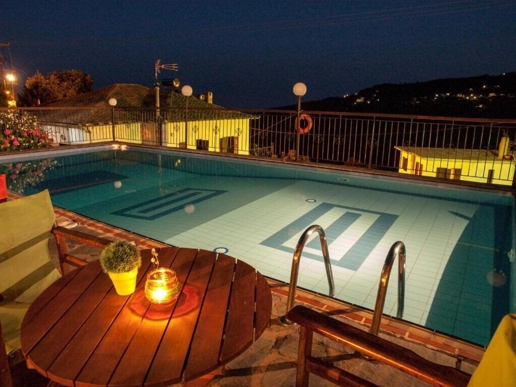 Отель Astromeria Hotel апартаменты