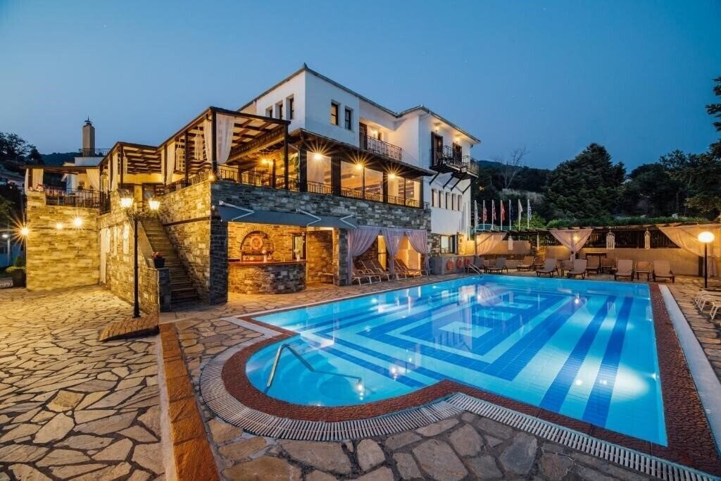 Отель Portaria Hotel 4*