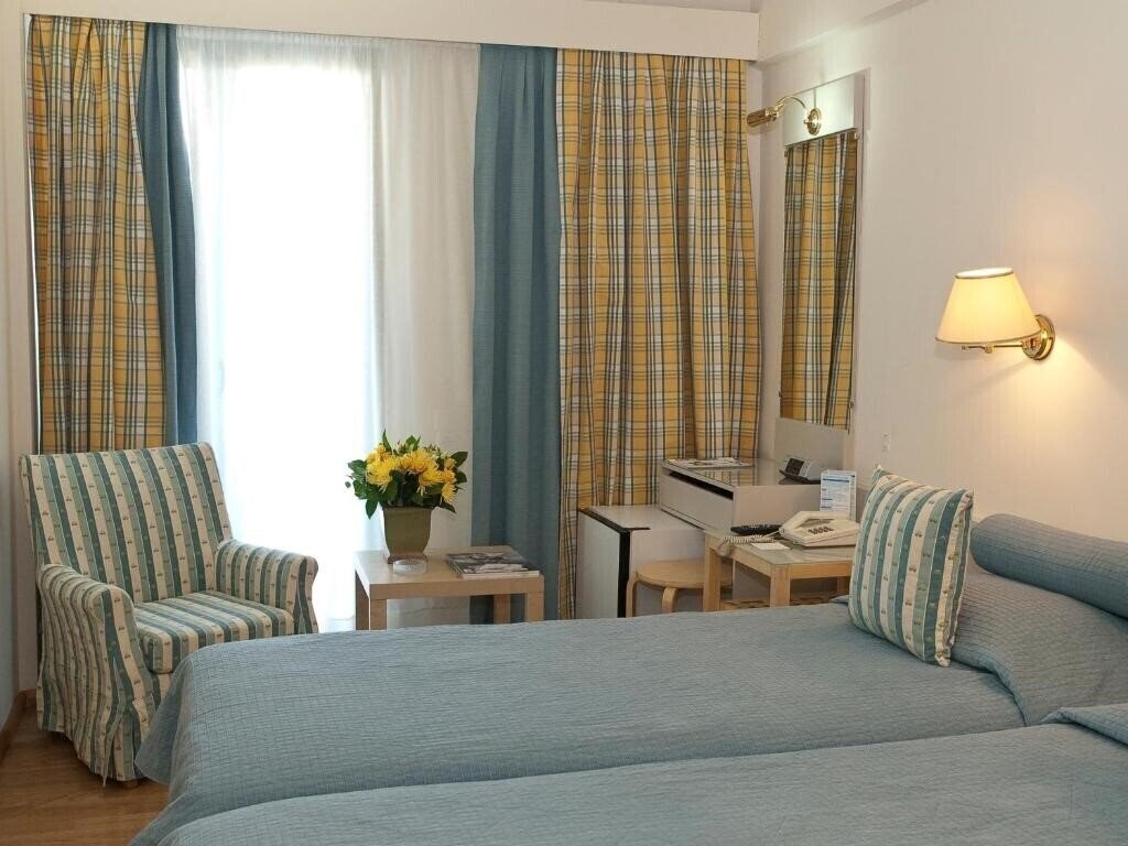 Фотография The Park Piraeus 3*