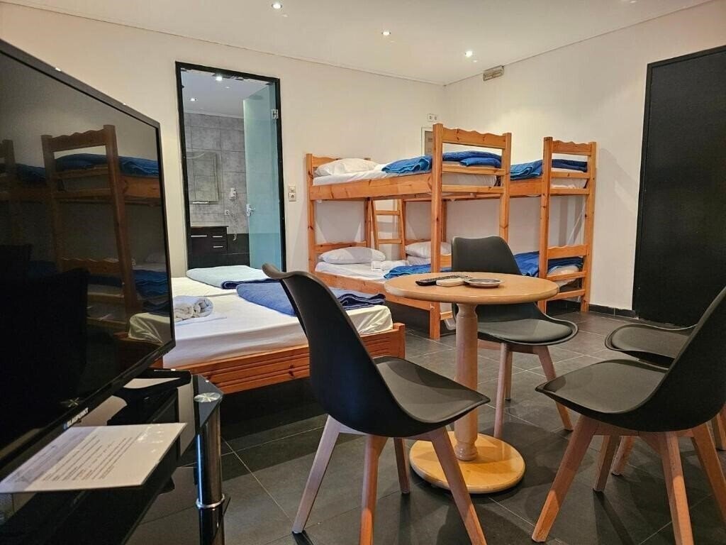 Фото Feevos Hotel 3*