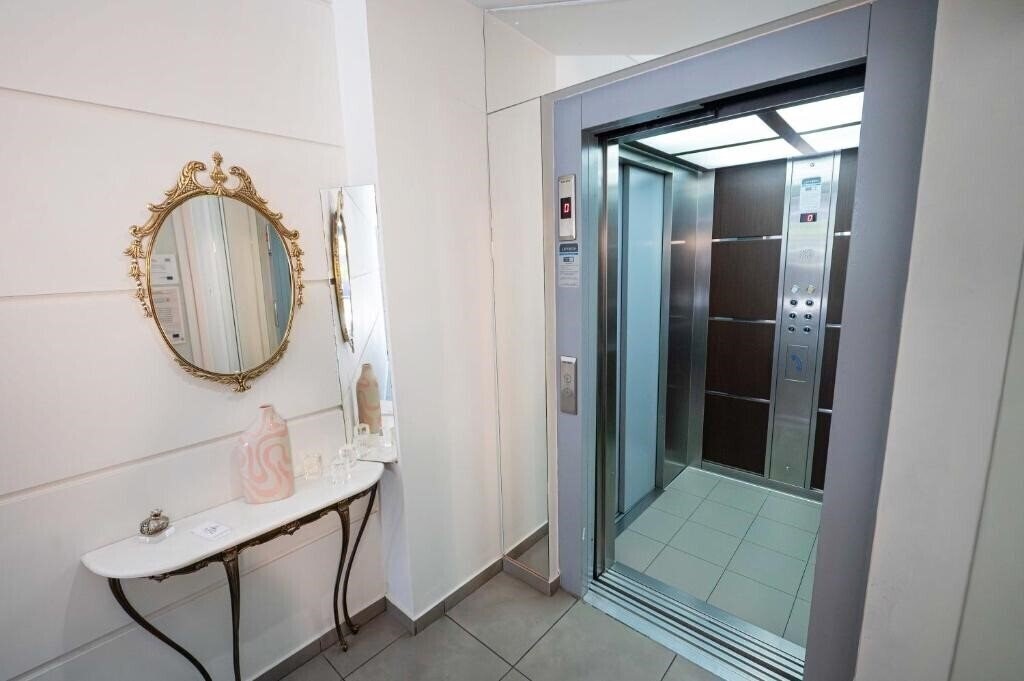 Зображення Hotel Lux 3*