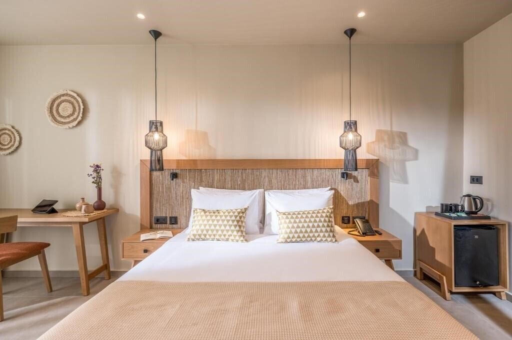 Отель Pyria Hotel 4*