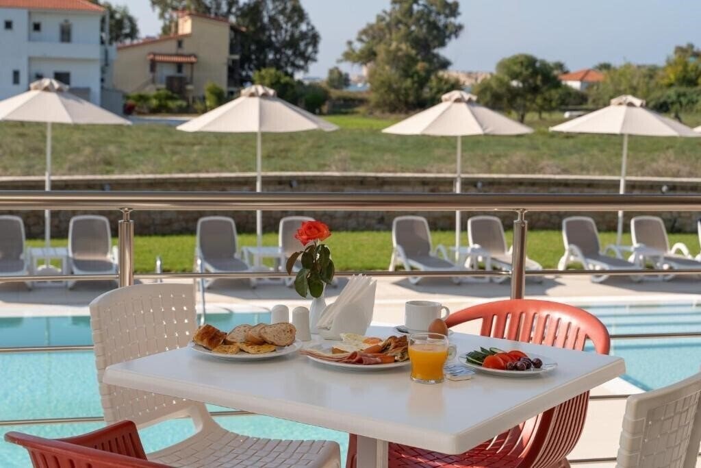 Изображение Niriides Luxury Villas 5*