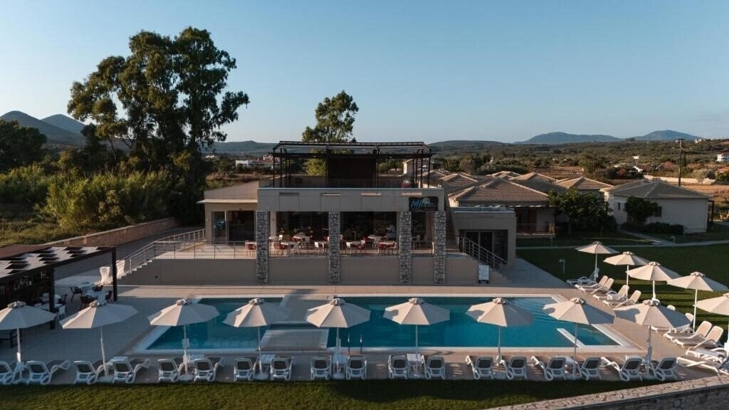 Картинка Niriides Luxury Villas 5*