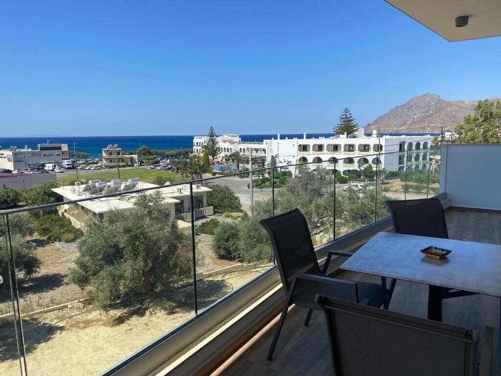 Отель Zambia Apartments 2*