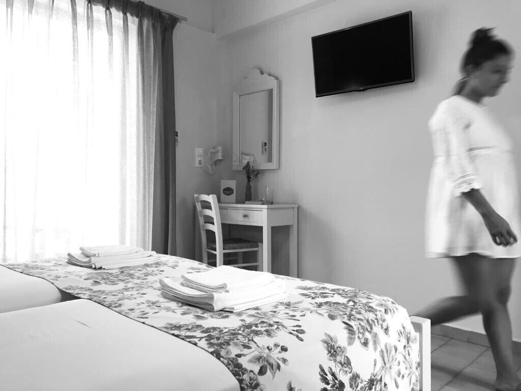 Картинка Irida Studios Hotel & Pool 3*