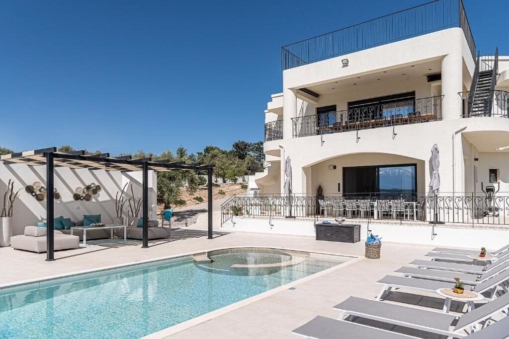 Готель Zentrum Holidays Crete Villa Asteri 4*