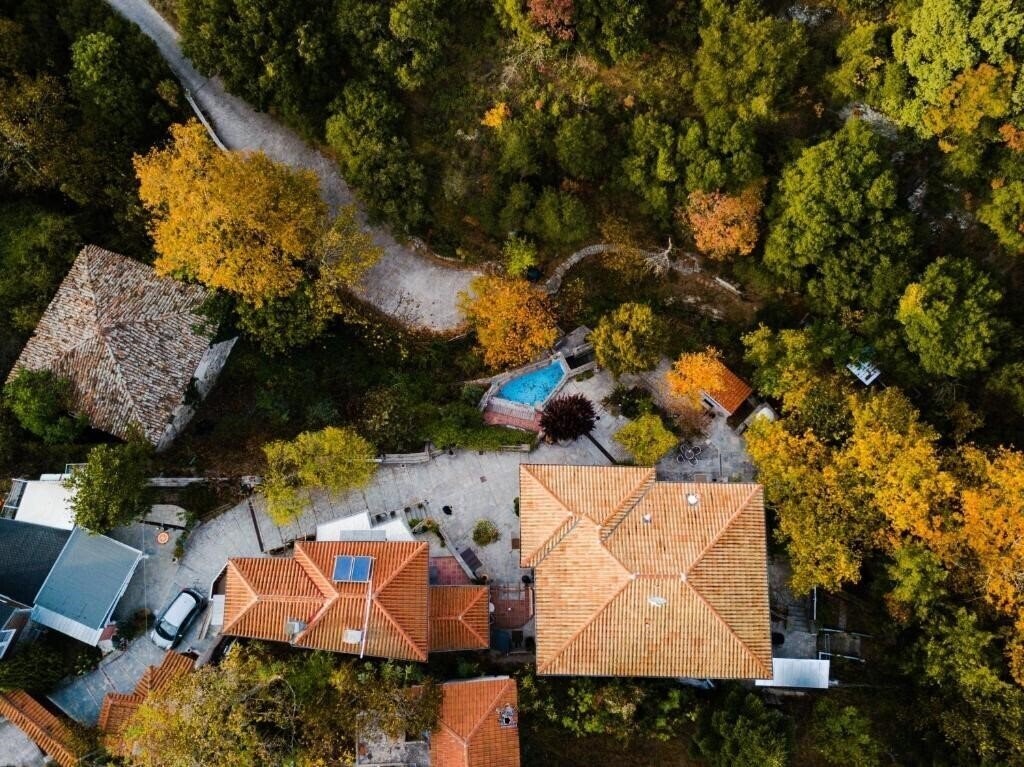 Готель Viraggas Mansion 3*