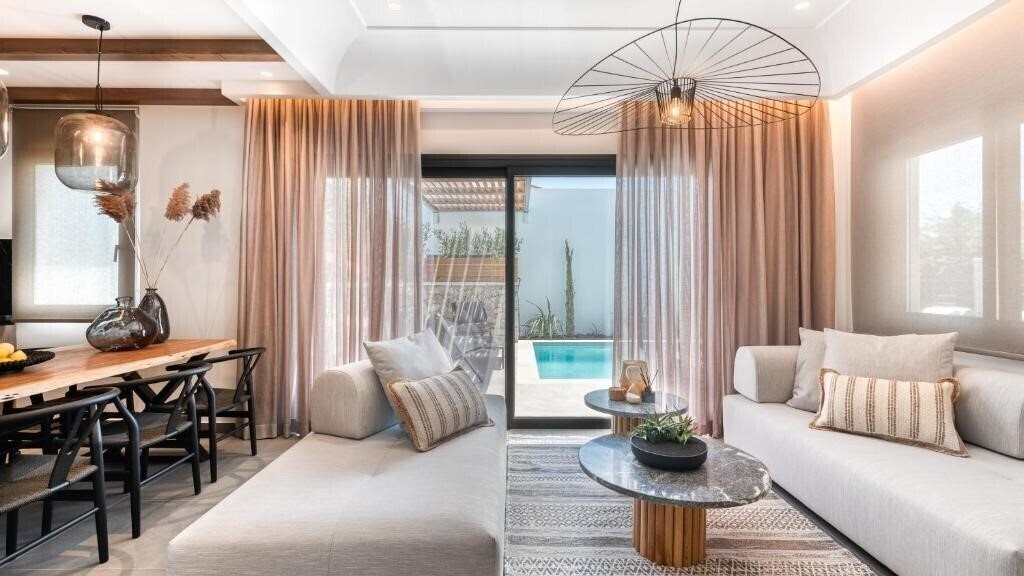 Изображение Sezian Boutique Homes & Villas 4+* 4*
