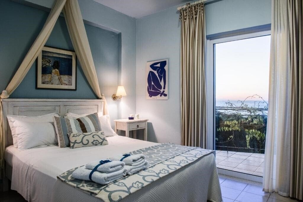 Отель Palmina Mare 4*