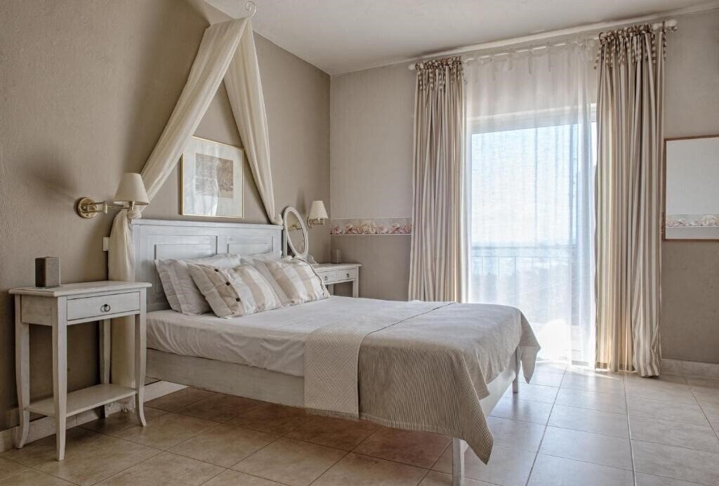 Изображение Palmina Mare 4*