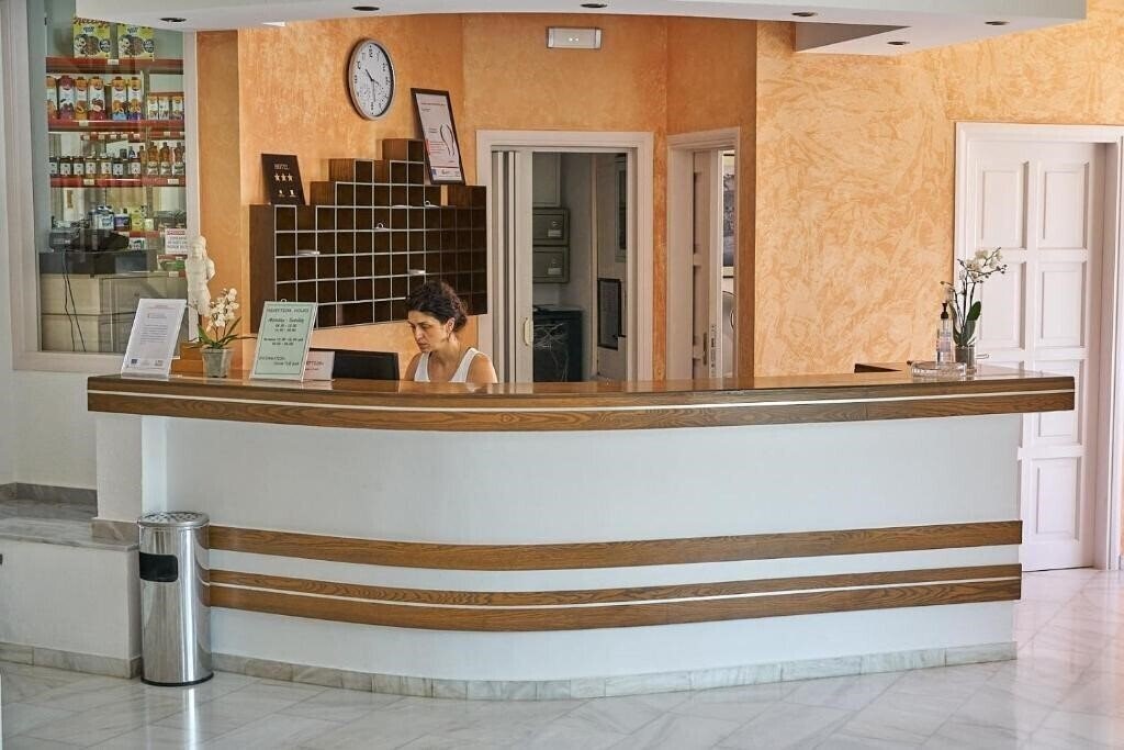 Картинка Apollon Aparthotel 3*